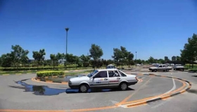 東方時尚駕校學員學車現場