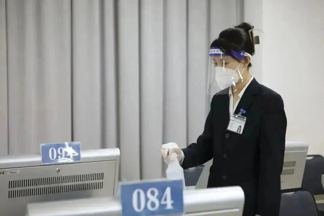 「東方時(shí)尚駕校」