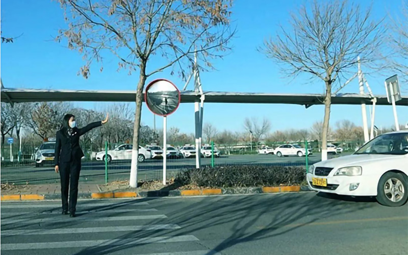 東方時尚駕校官網上科目二考試需要牢記的知識點