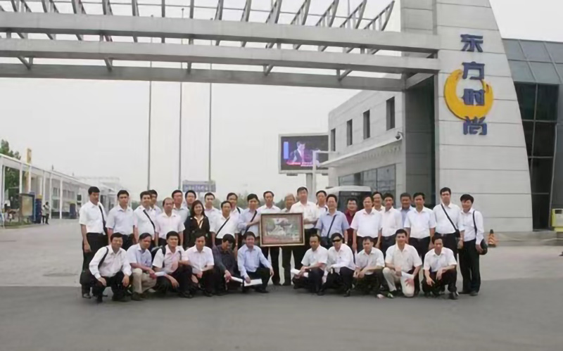 東方時尚駕?？捡{照需要多少錢？